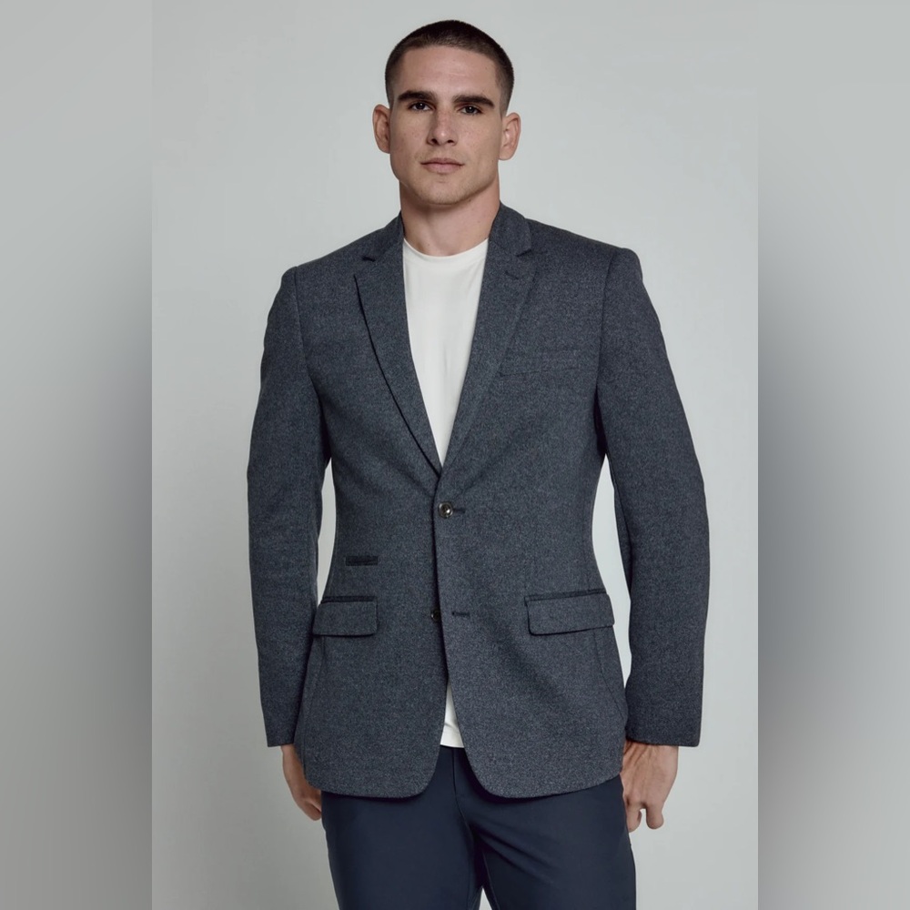 NWT 7 Diamonds Kent Blazer in Navy